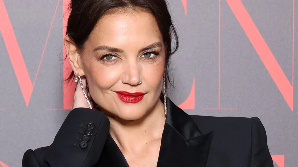 Katie Holmes Height: How Tall Is She?